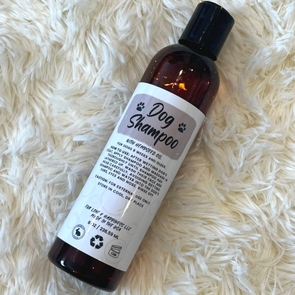 Dog shampoo bottle with hempseed oil